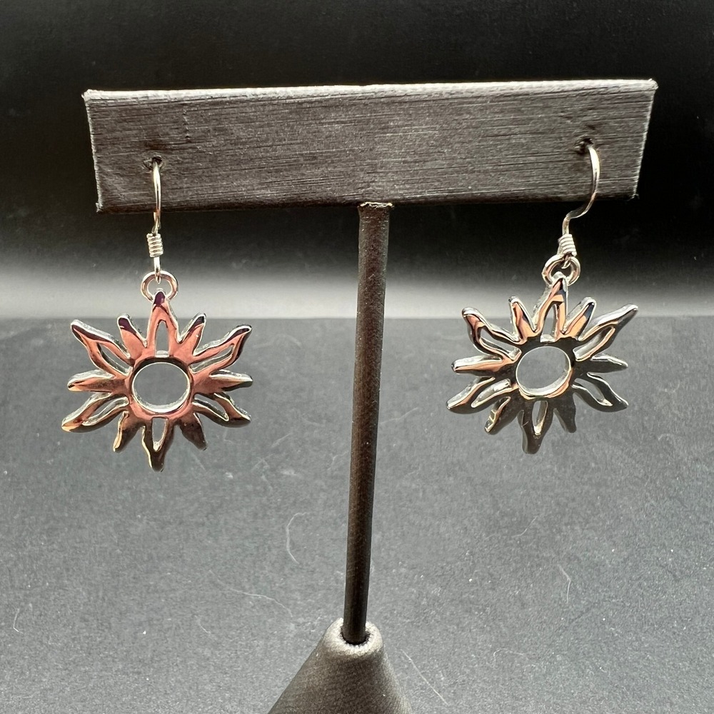Vintage Sunburst Pierced Earrings Silver‎ Tone Wire Dangle Drop